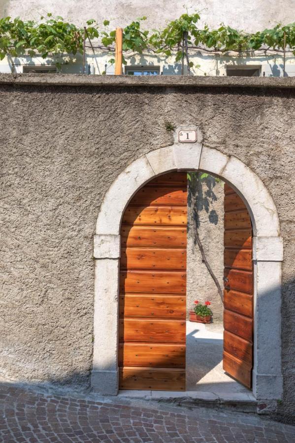 Apartment La Corte - Theater